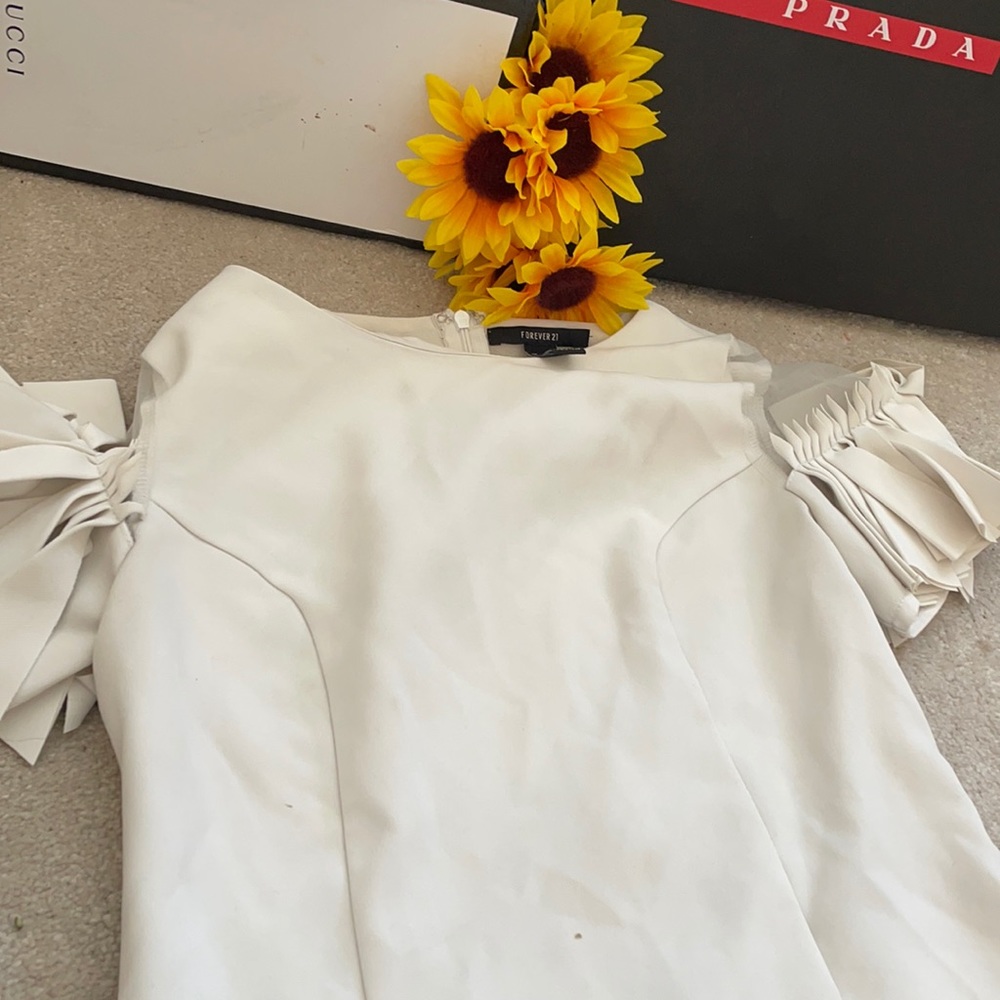 Cute blouse
